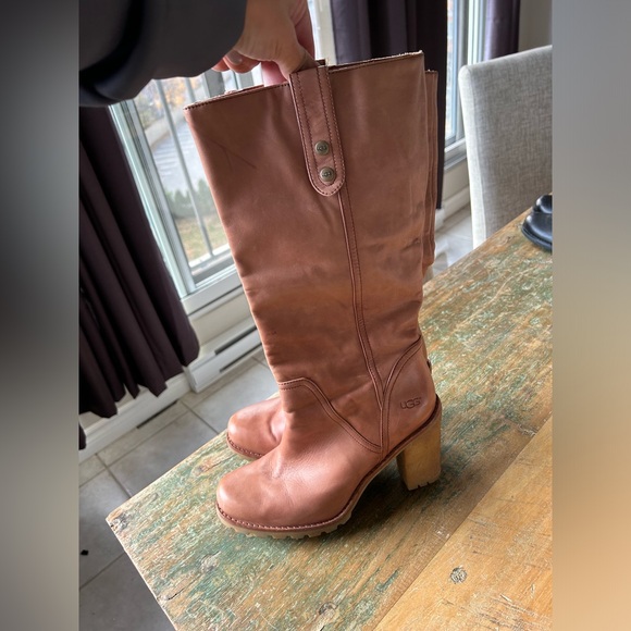 brand new UGG leather boots size 8,5-9 - Picture 7 of 7